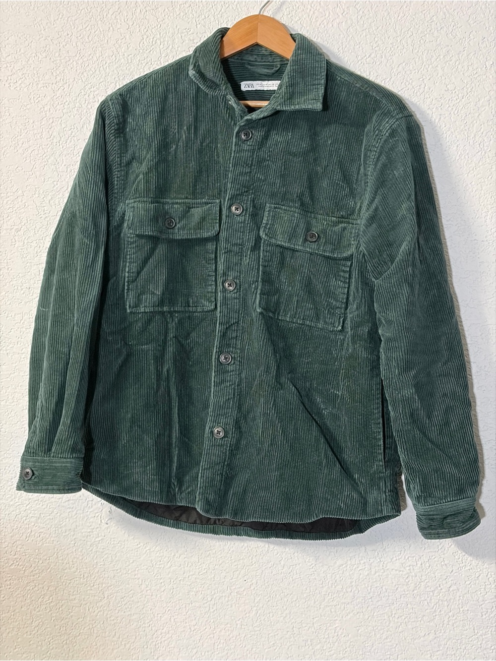 Zara men's green Fall Casual corduroy padded shirt jacket, button-up